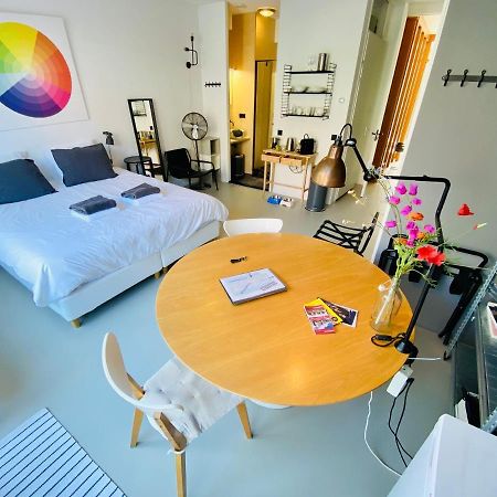 Private Studio With Free Car Parking Amsterdam Dış mekan fotoğraf